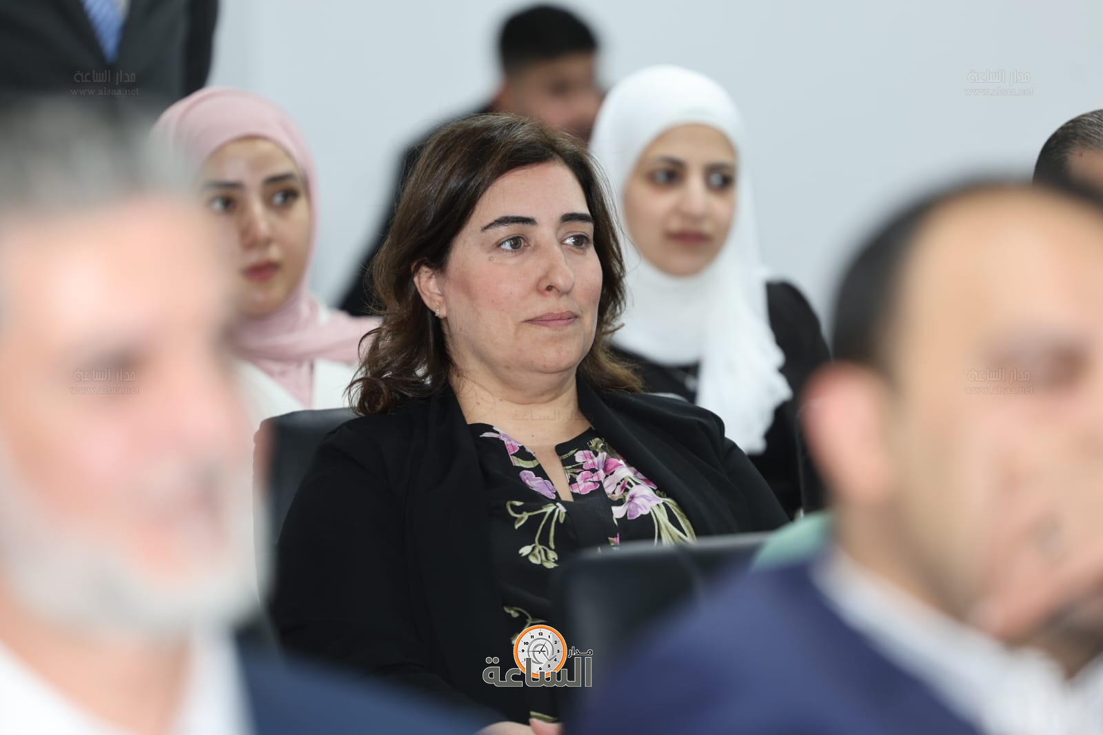 Madar Al-Saa Images 0.8578815470294975