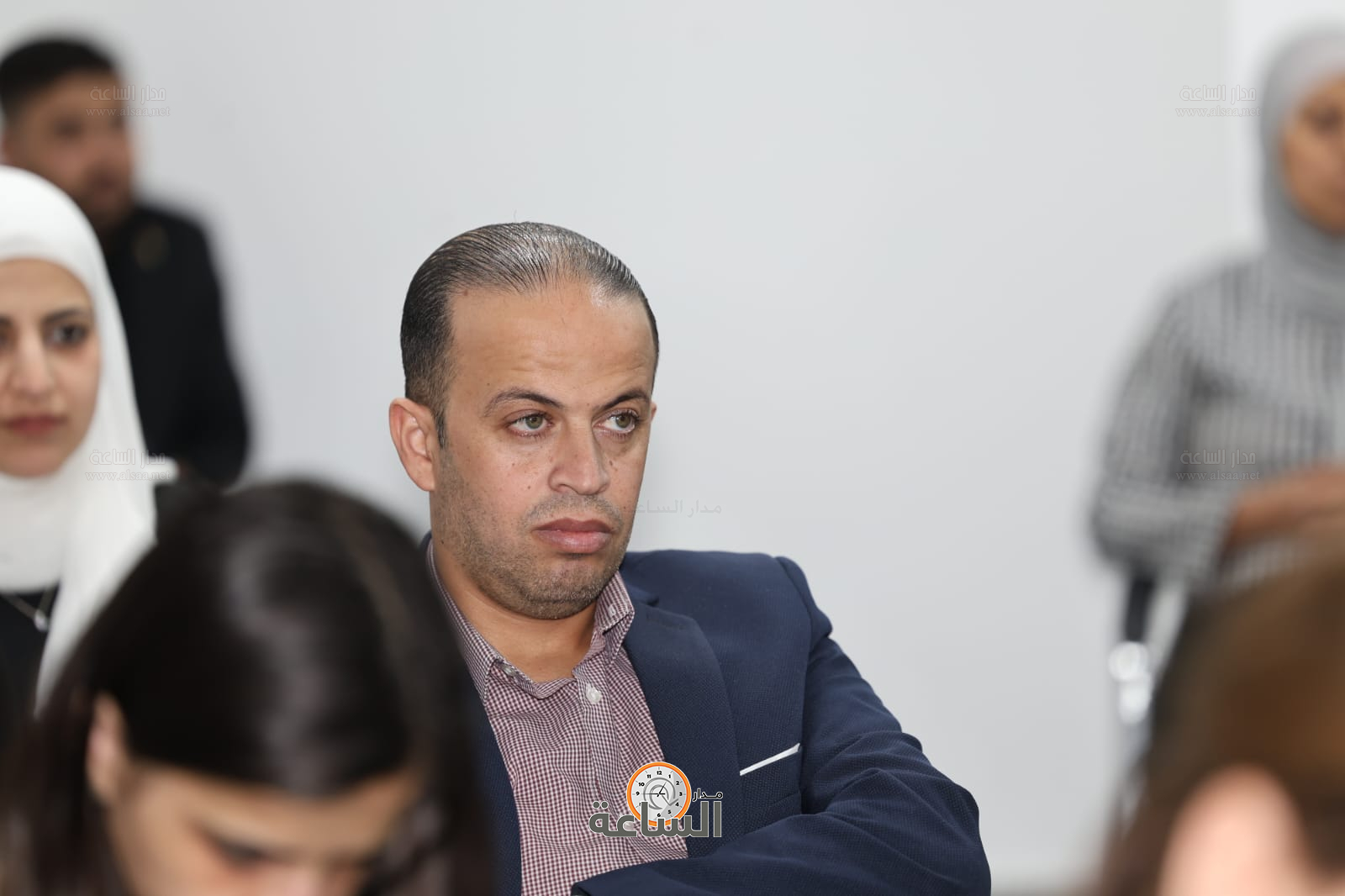 Madar Al-Saa Images 0.3656206366491872