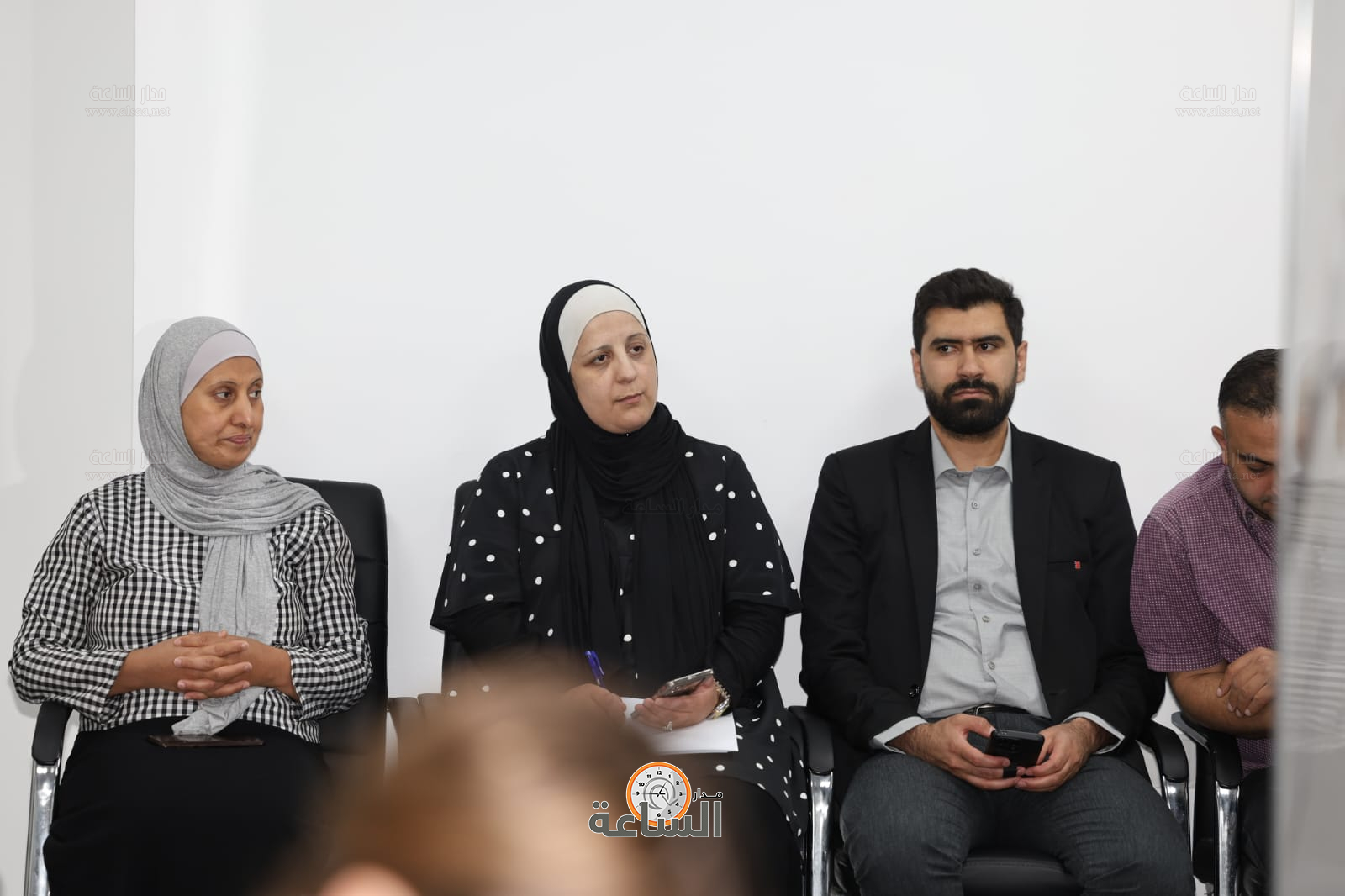 Madar Al-Saa Images 0.9796681485316604