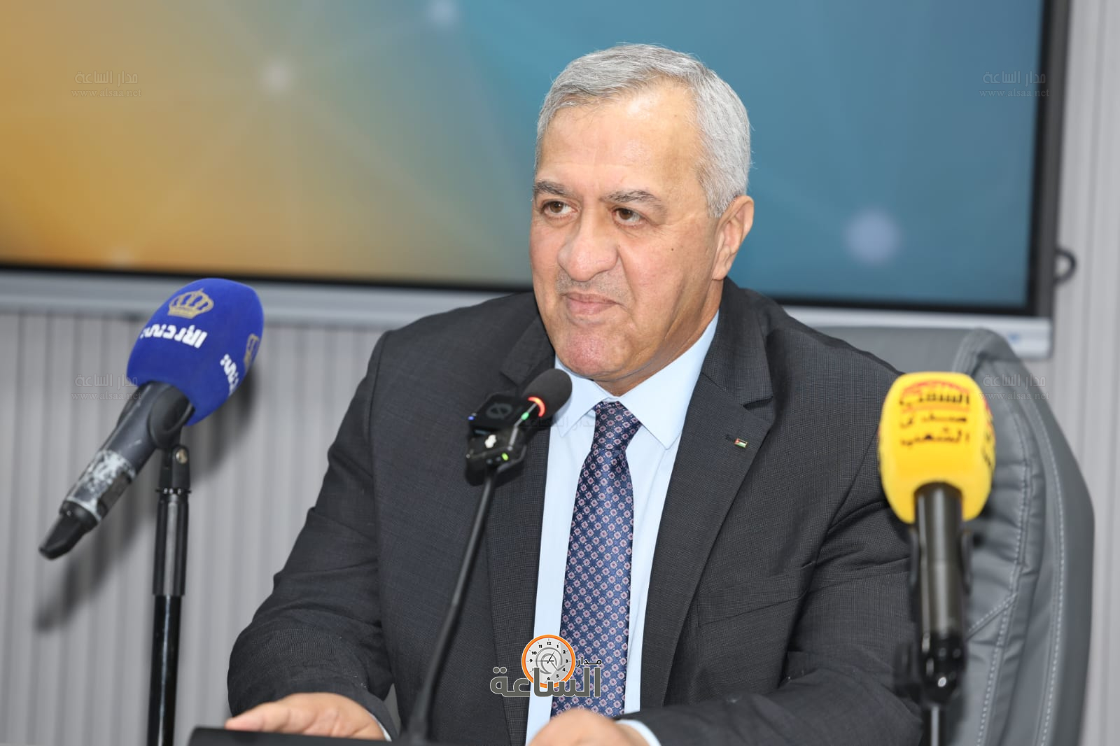 Madar Al-Saa Images 0.3515700529765162