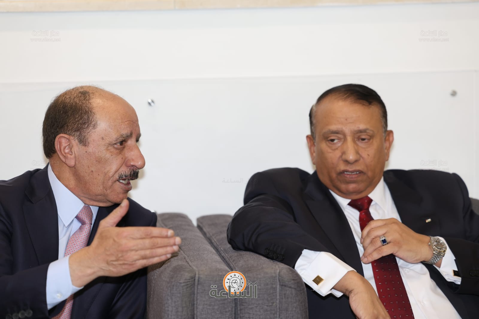 Madar Al-Saa Images 0.4821656537527116