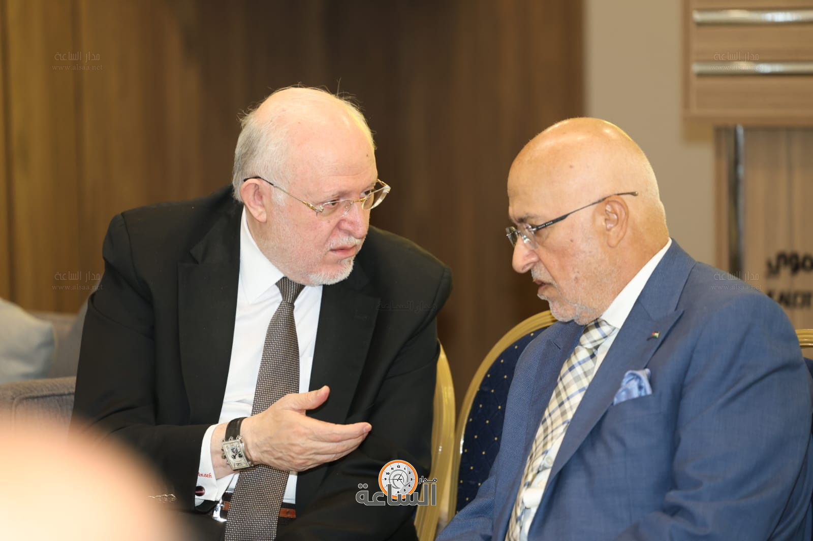 Madar Al-Saa Images 0.9366323610794246