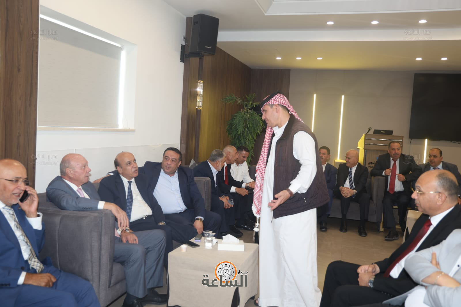 Madar Al-Saa Images 0.37199341417936904