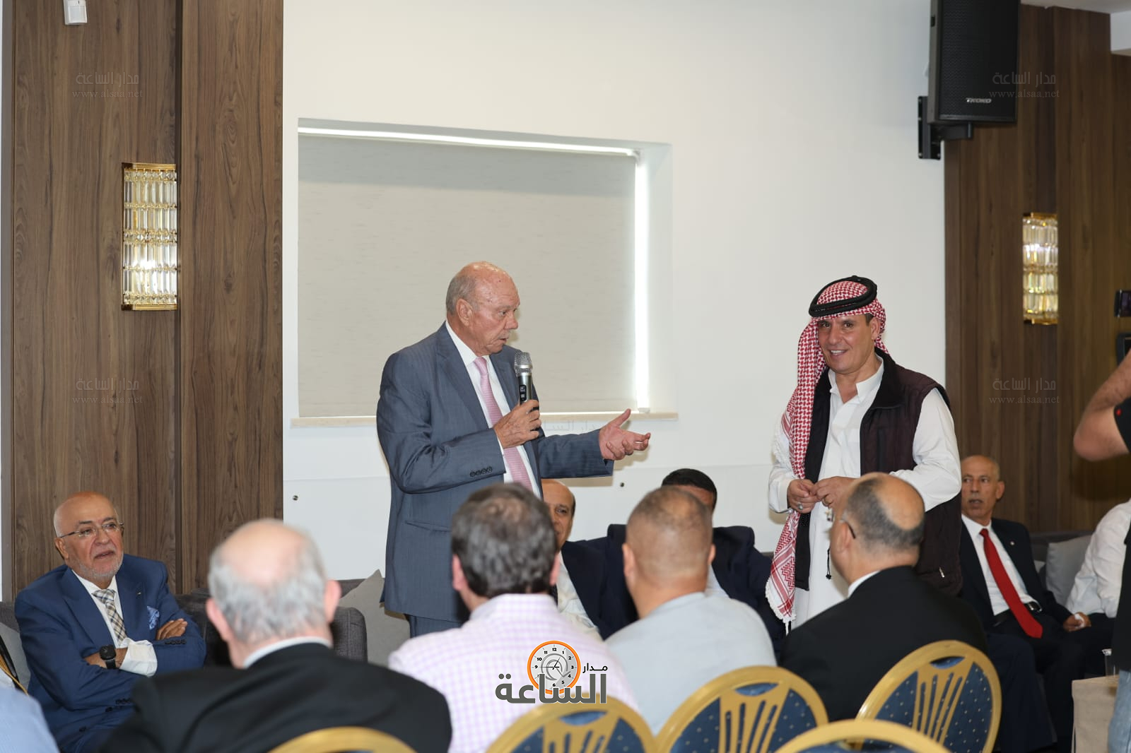 Madar Al-Saa Images 0.519561491559617