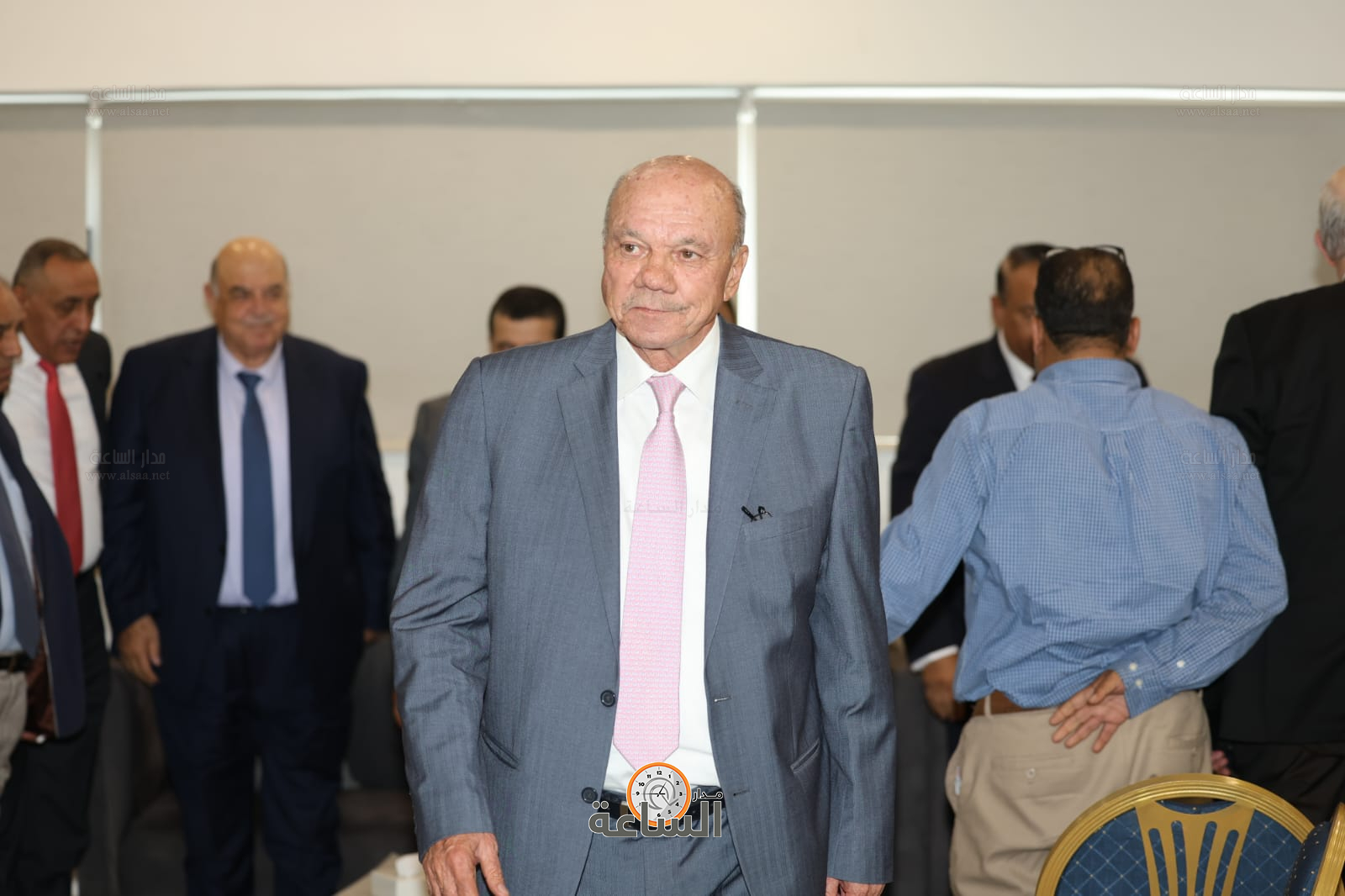 Madar Al-Saa Images 0.43484515422010883