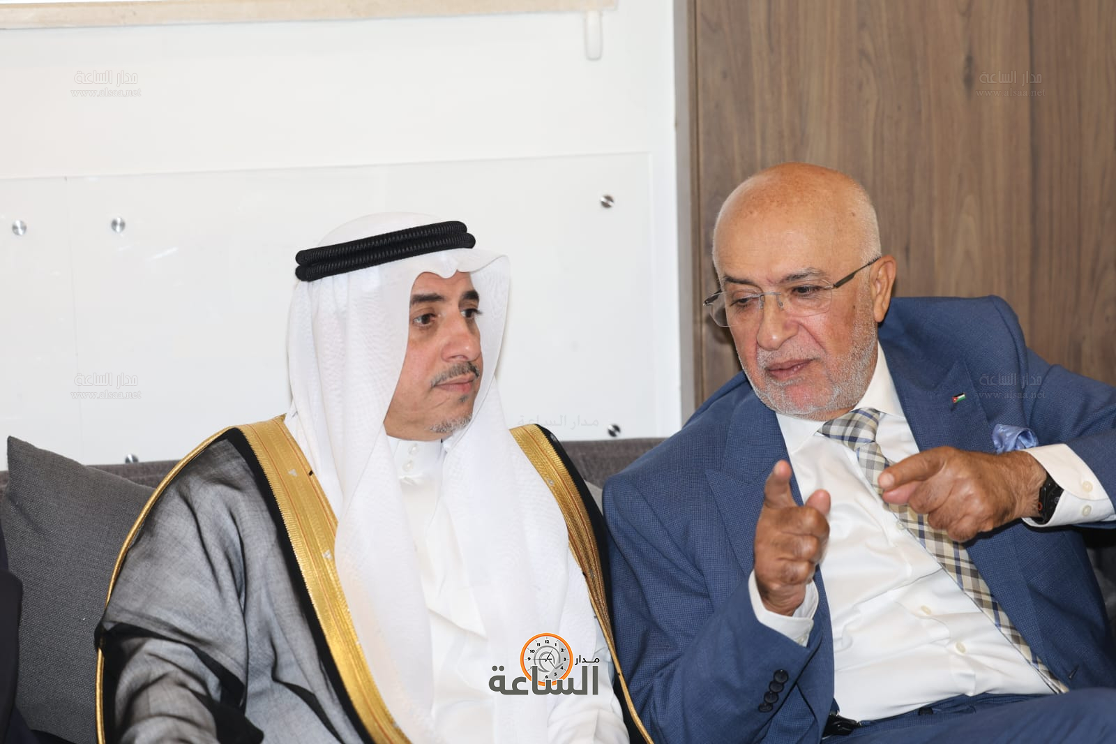 Madar Al-Saa Images 0.6364519824646911