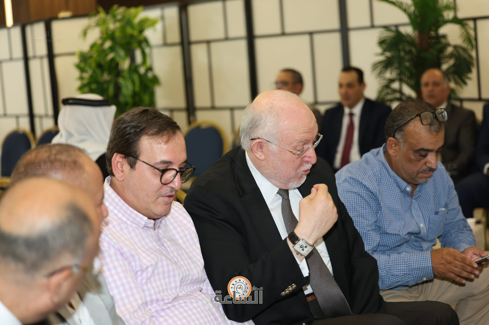 Madar Al-Saa Images 0.5929144971498718