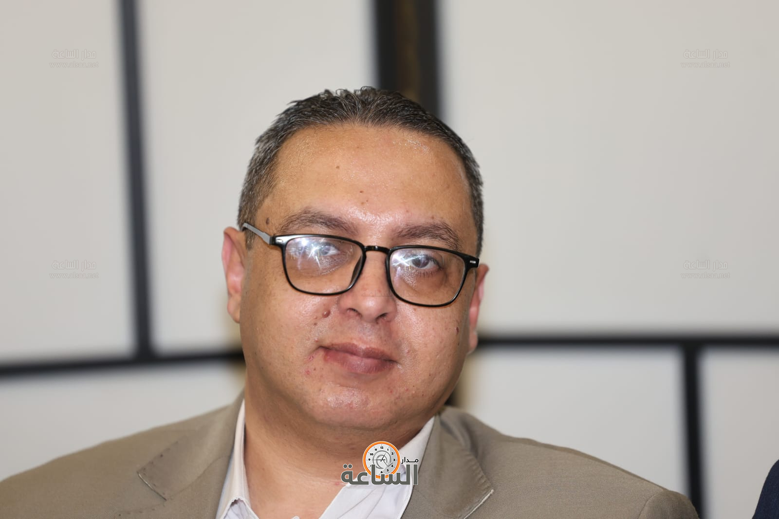 Madar Al-Saa Images 0.5703675746951372