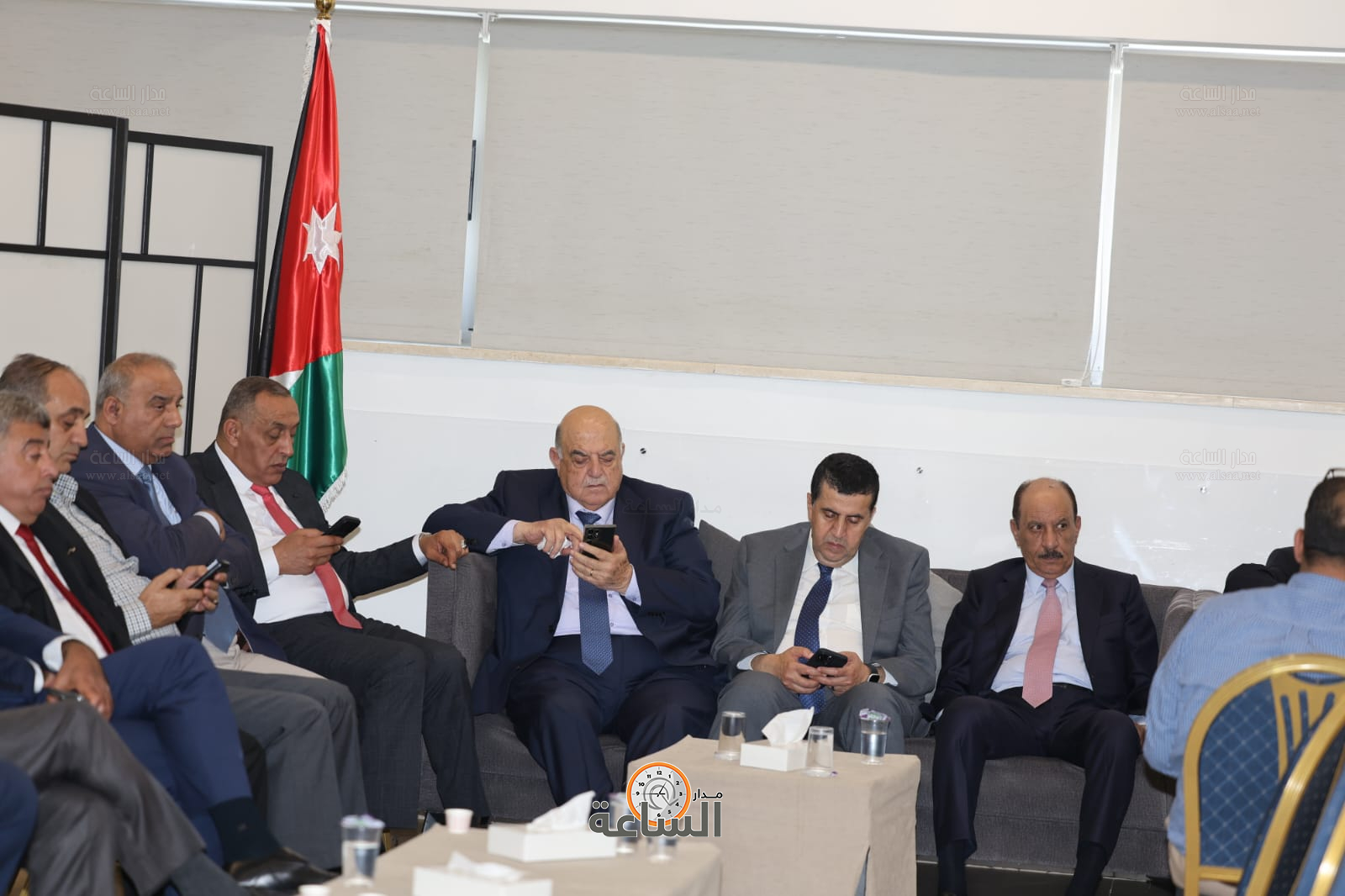 Madar Al-Saa Images 0.9375794946226219