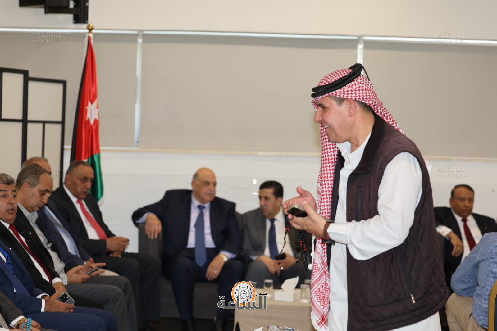 Madar Al-Saa Images 0.7215140764323138