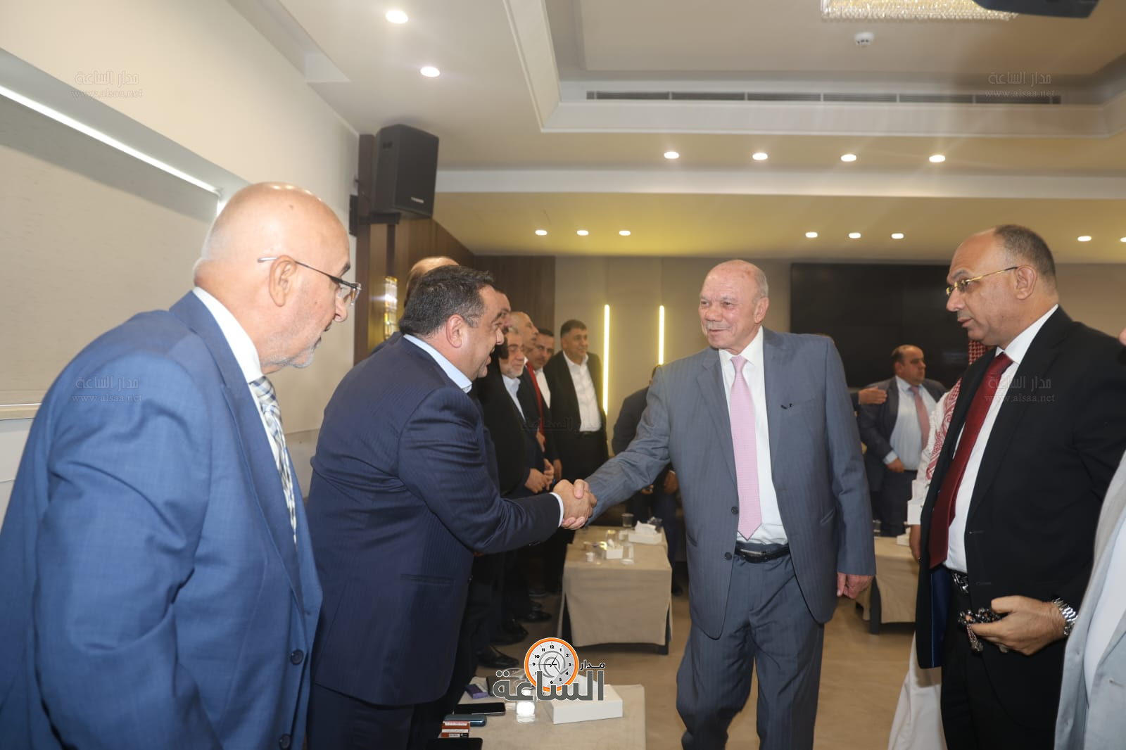 Madar Al-Saa Images 0.41351809597143885