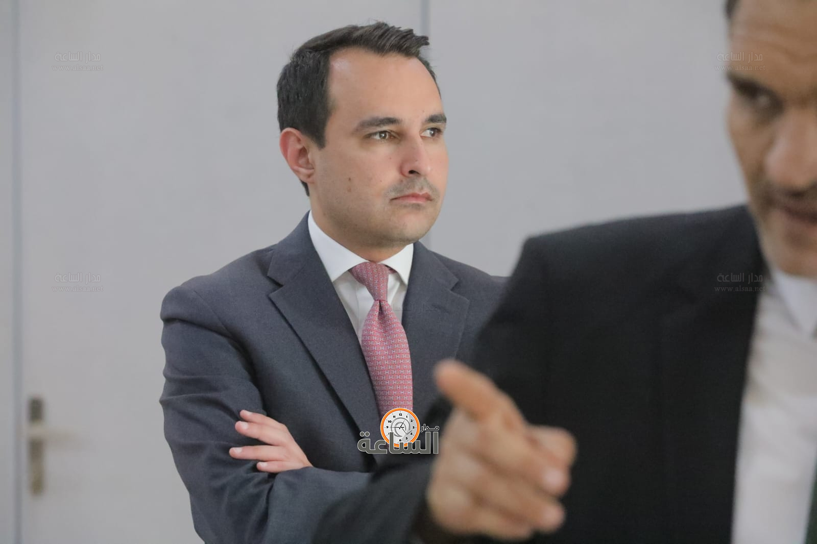 Madar Al-Saa Images 0.023577672551420625