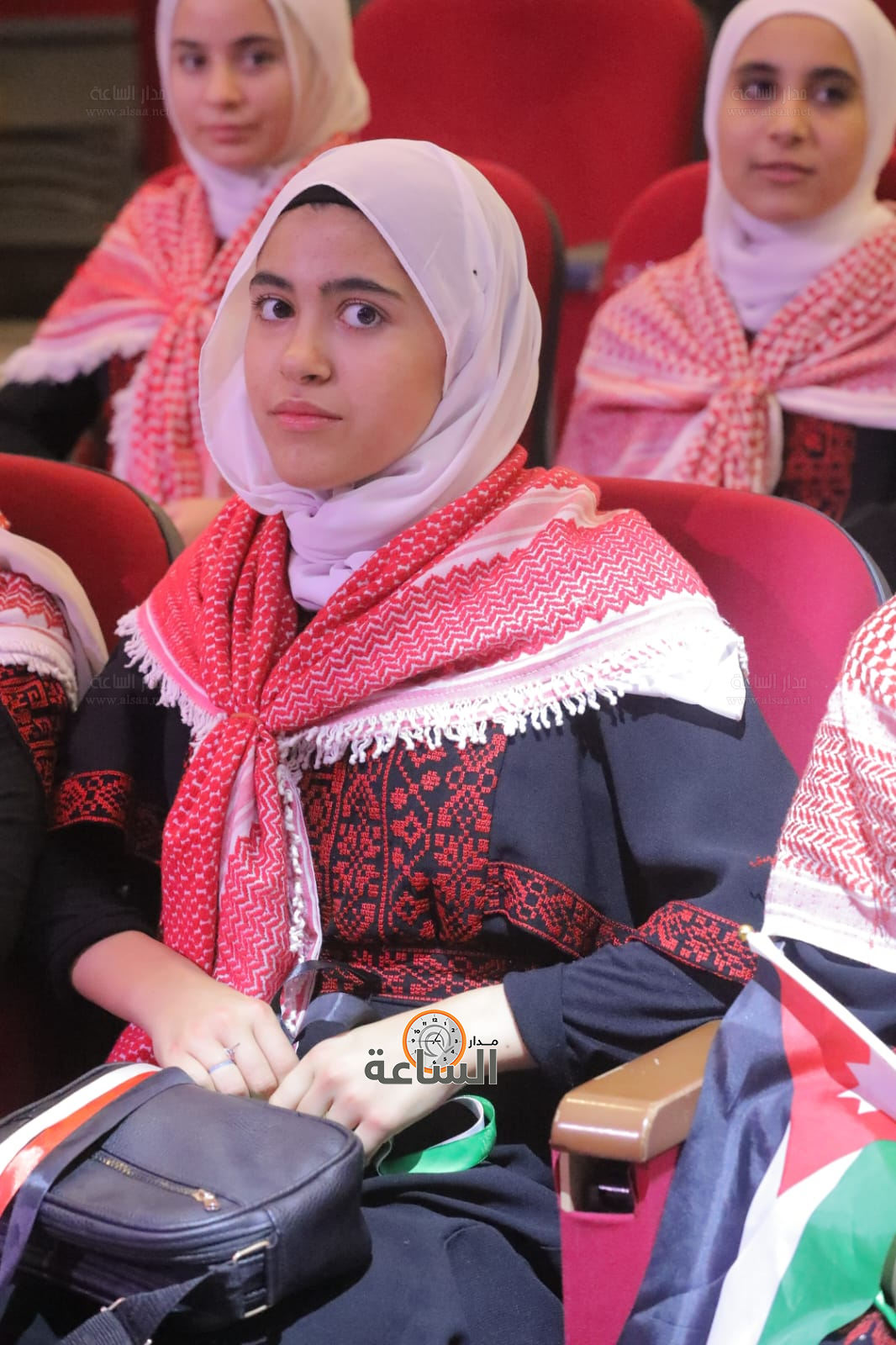 Madar Al-Saa Images 0.2882453145628364