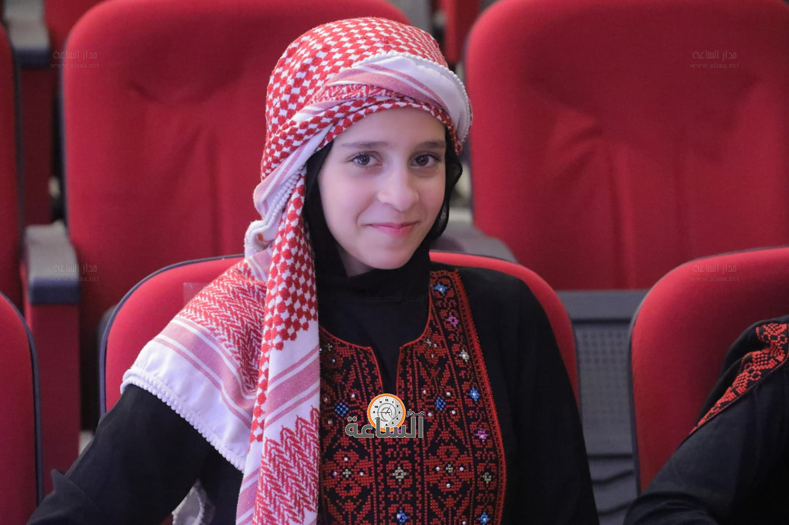 Madar Al-Saa Images 0.3700588669578896