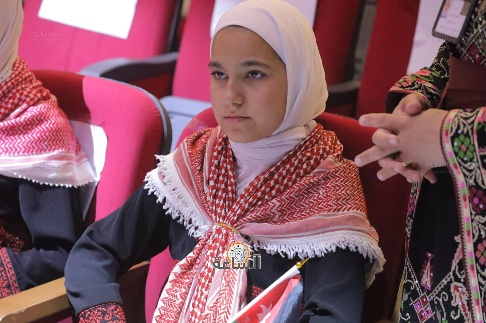 Madar Al-Saa Images 0.8886323277824435