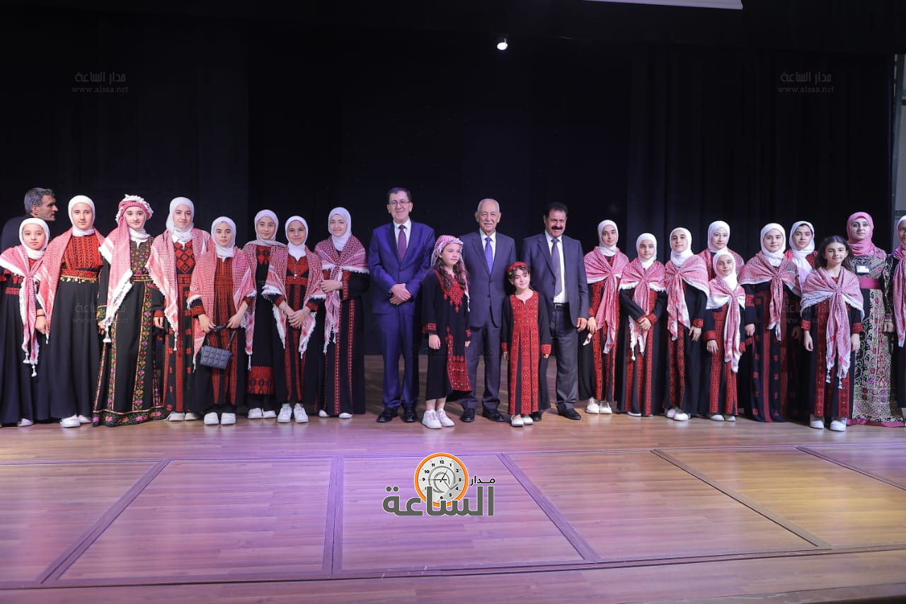 Madar Al-Saa Images 0.2696306240544495