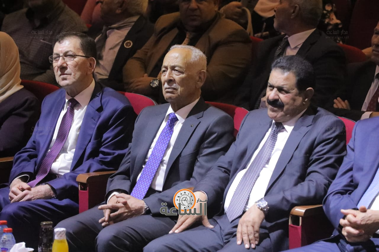 Madar Al-Saa Images 0.8833287364612219