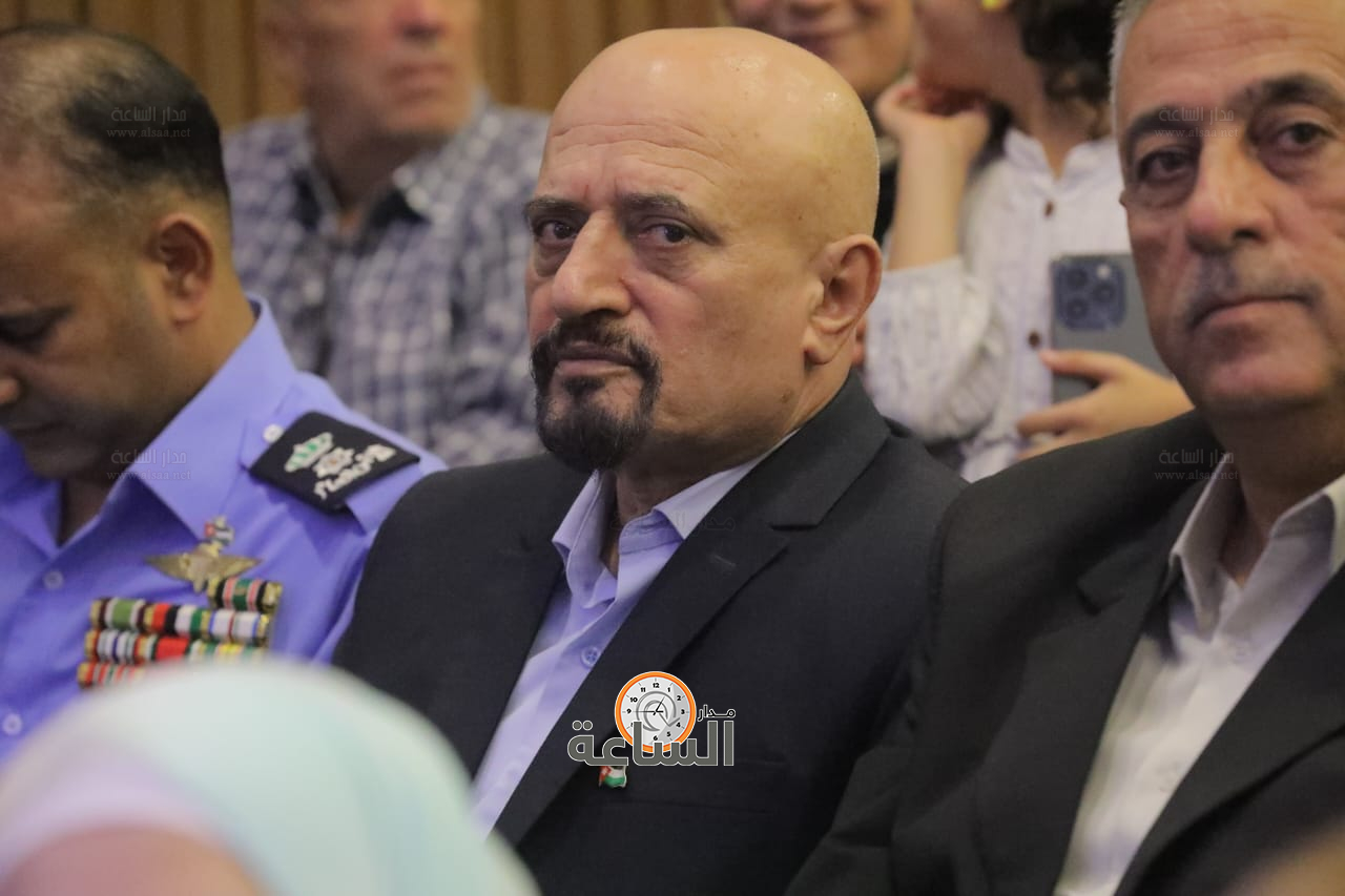 Madar Al-Saa Images 0.7775050692056784