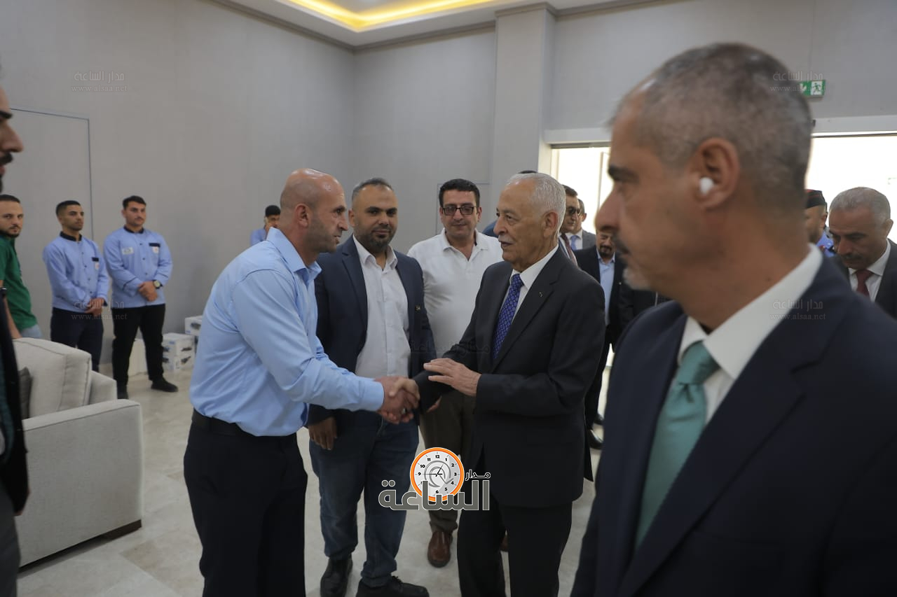 Madar Al-Saa Images 0.5531334405591499