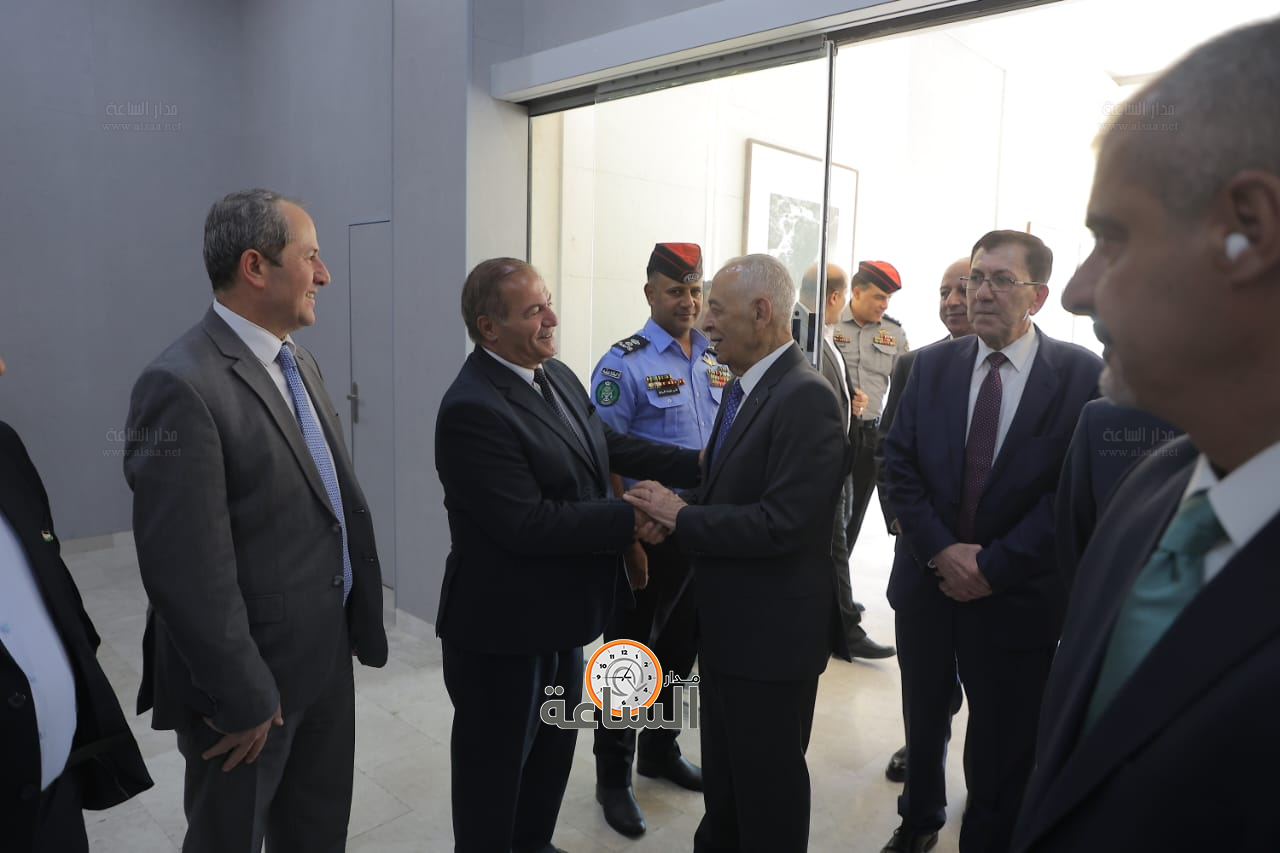 Madar Al-Saa Images 0.34777313338421556