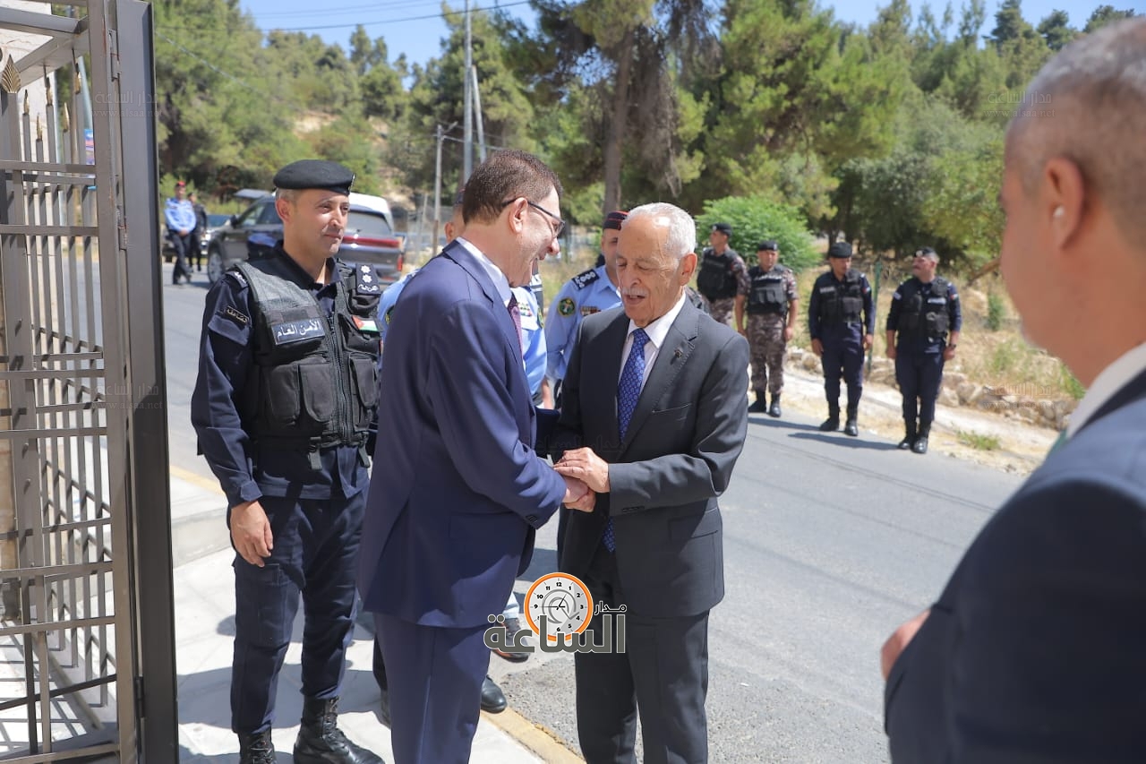 Madar Al-Saa Images 0.8064518028612925