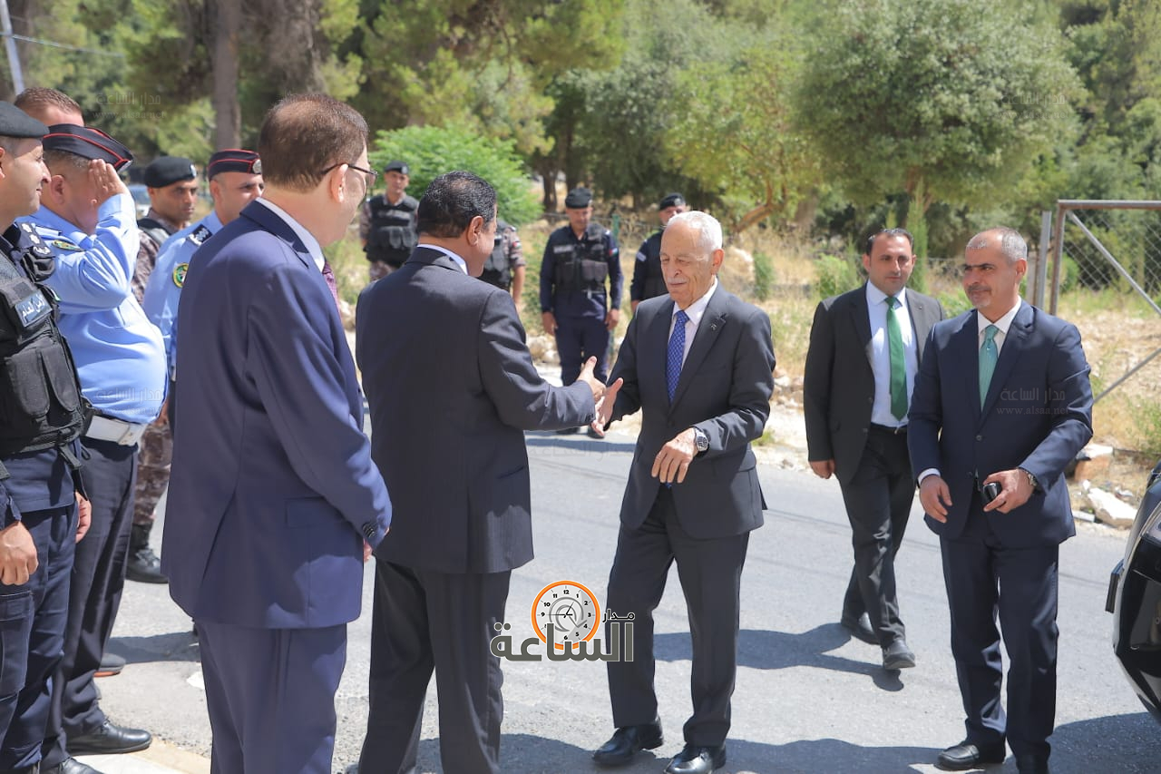 Madar Al-Saa Images 0.20532735831456295