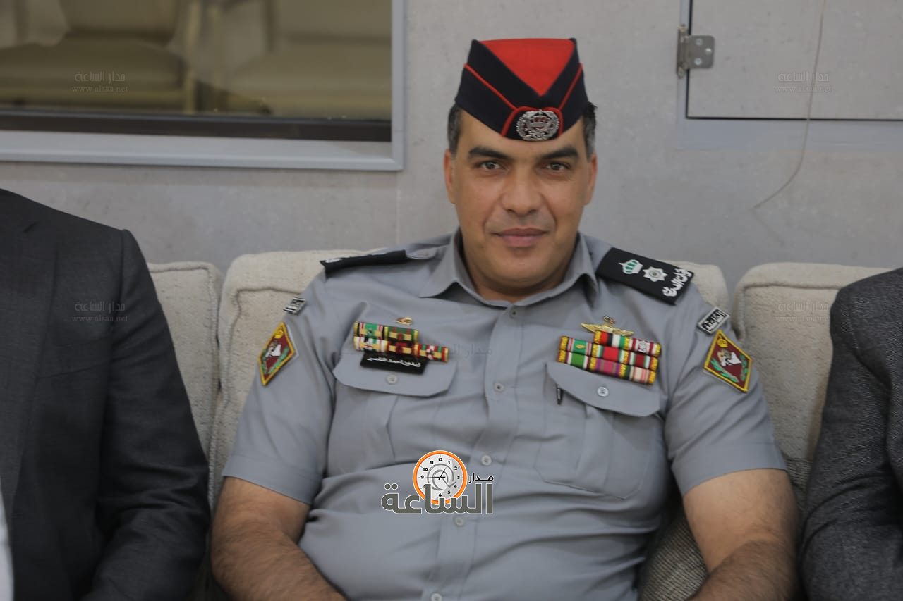 Madar Al-Saa Images 0.6333436809776768