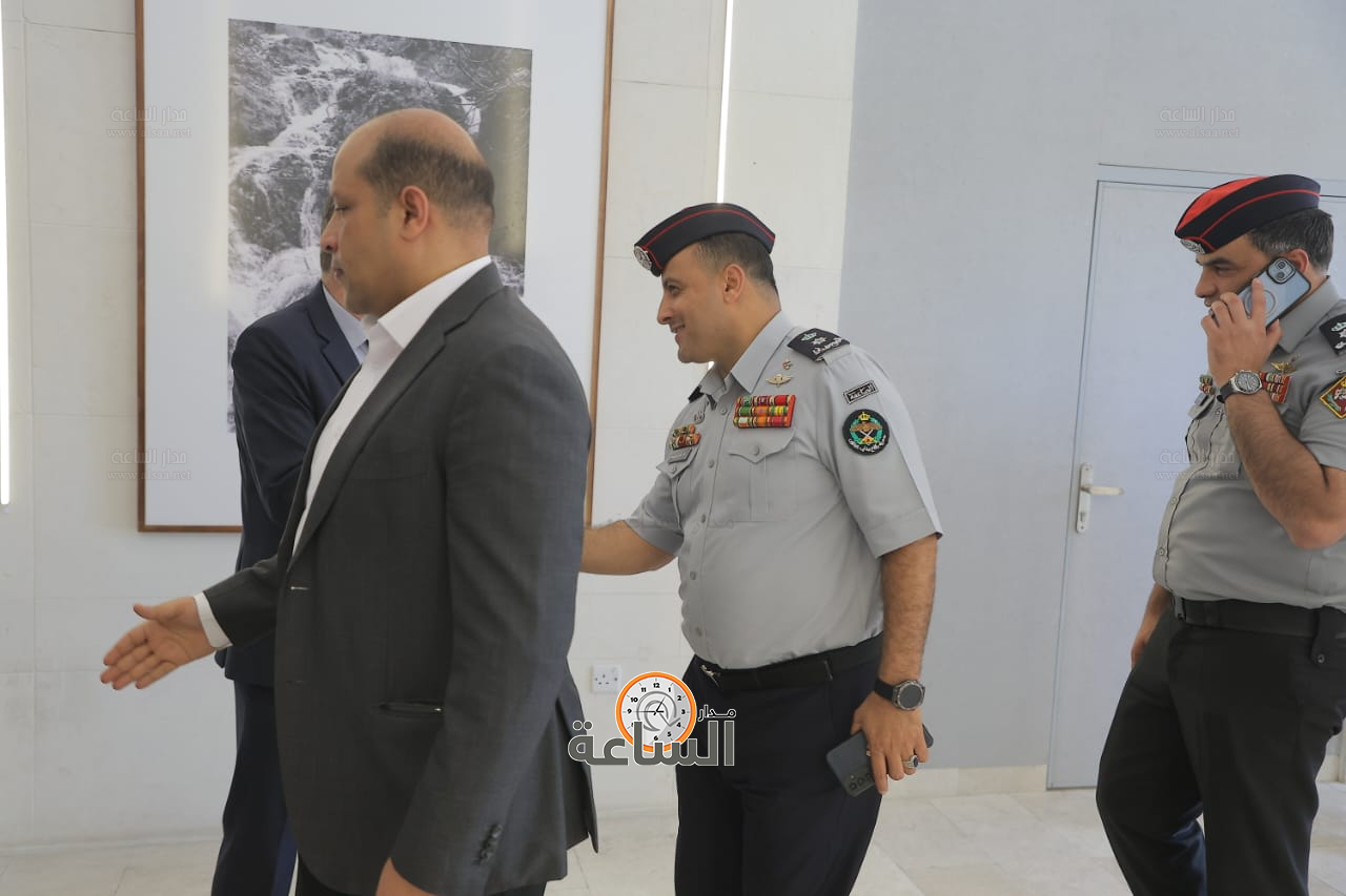 Madar Al-Saa Images 0.5403811031249102