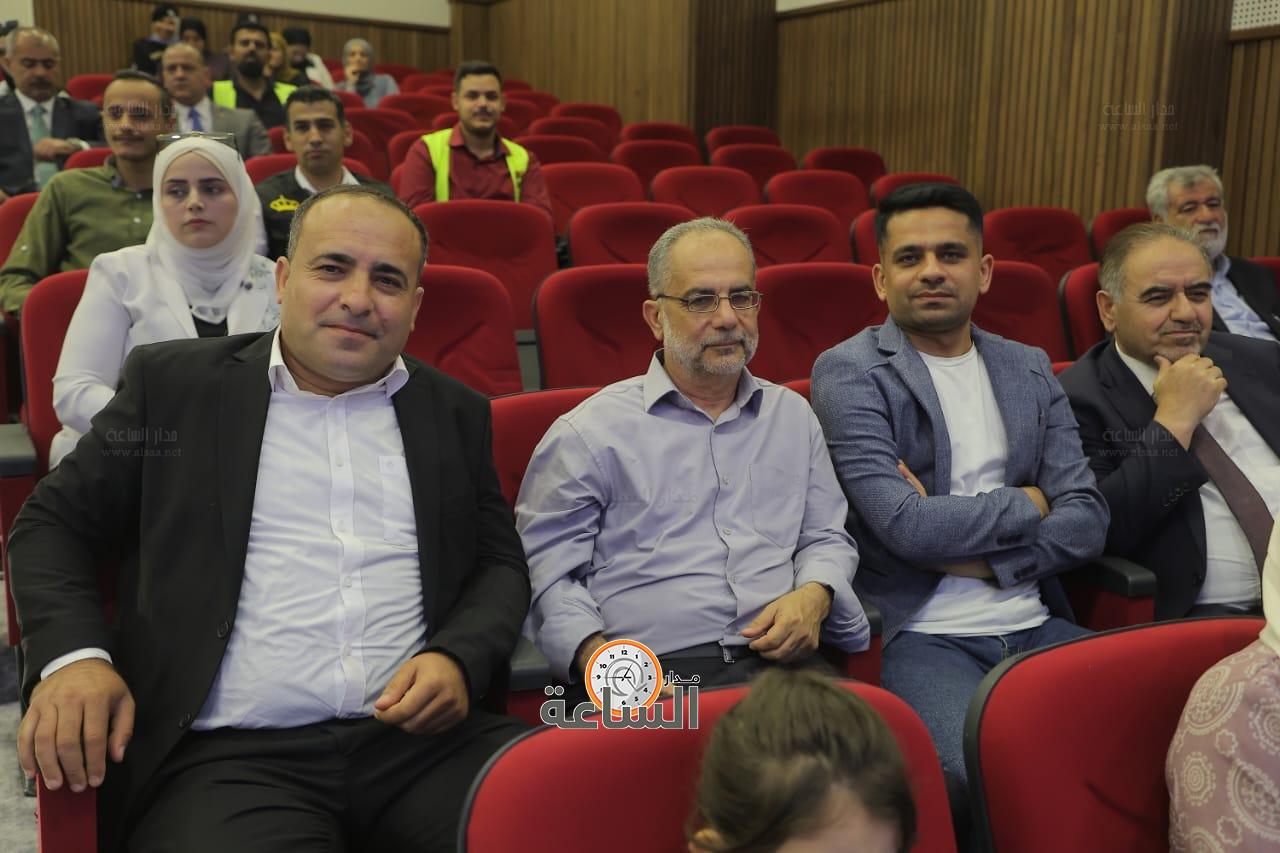 Madar Al-Saa Images 0.4189381264456238