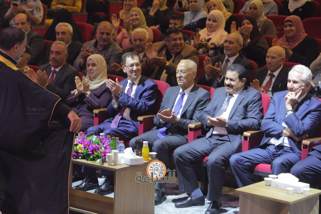 Madar Al-Saa Images 0.5286346261577842