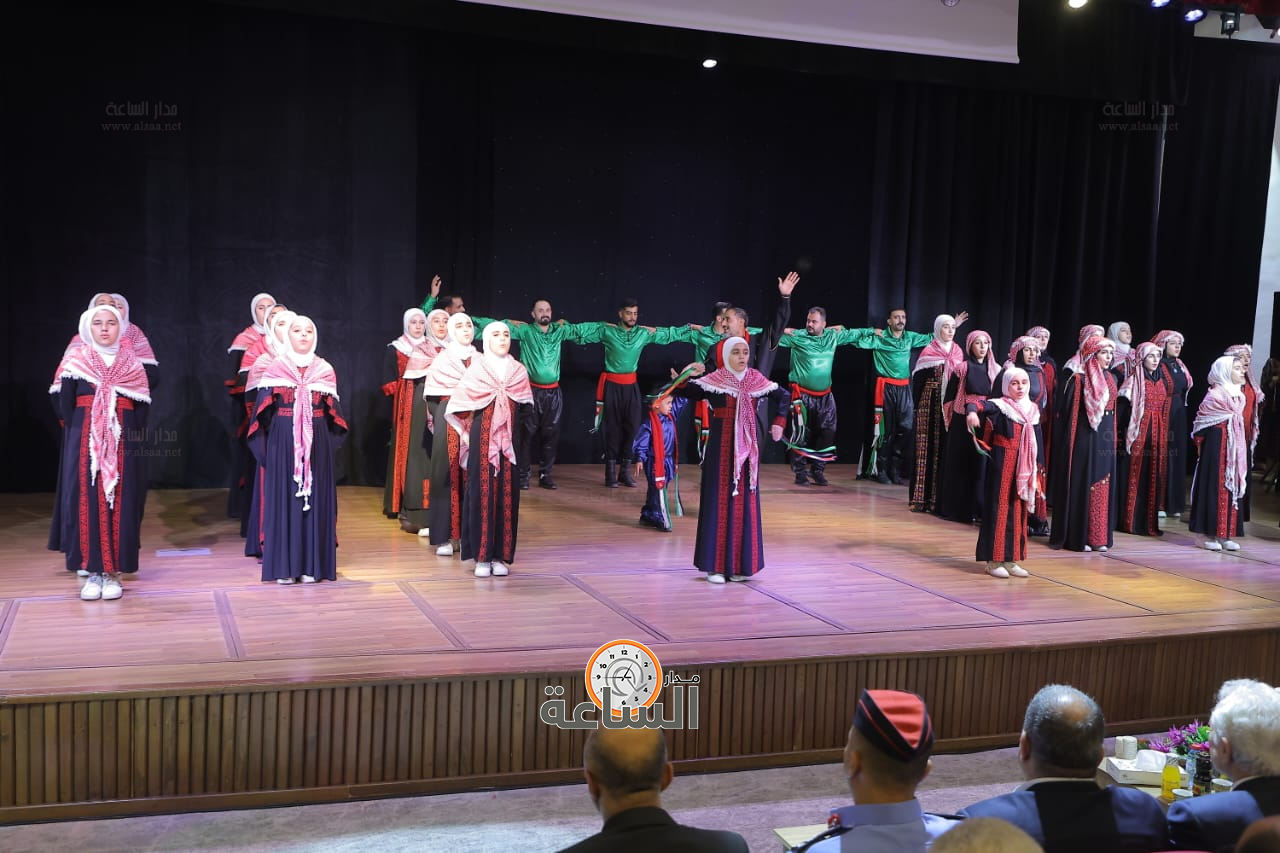 Madar Al-Saa Images 0.5020393576581562