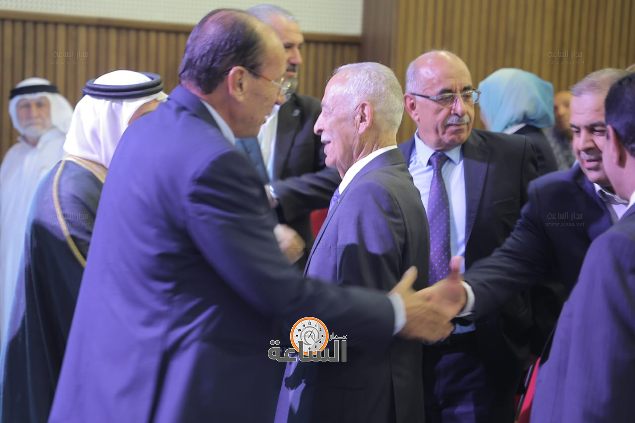 Madar Al-Saa Images 0.4037549105240127