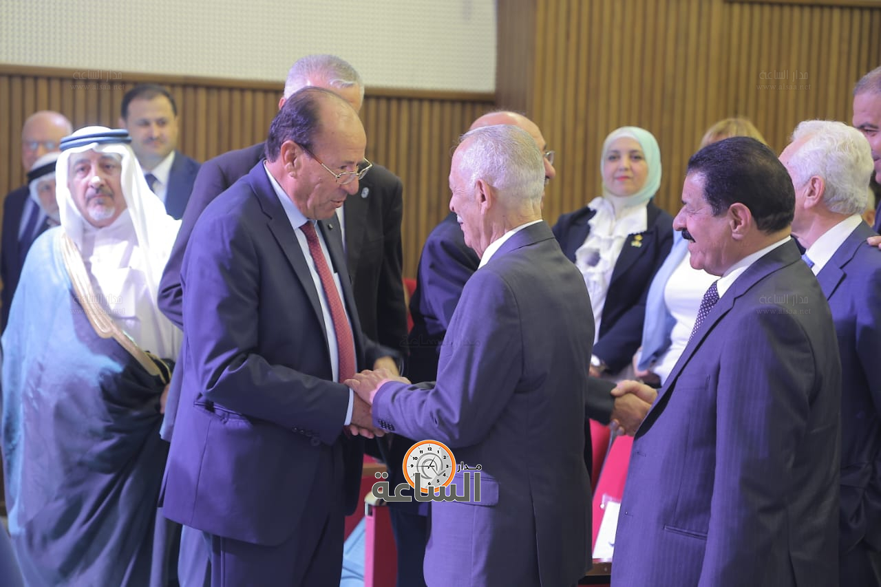 Madar Al-Saa Images 0.6554827173709672