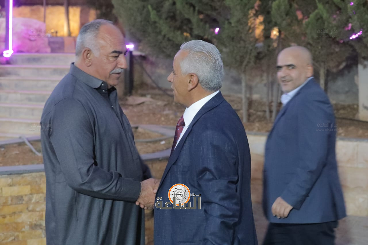 Madar Al-Saa Images 0.10112642428662322