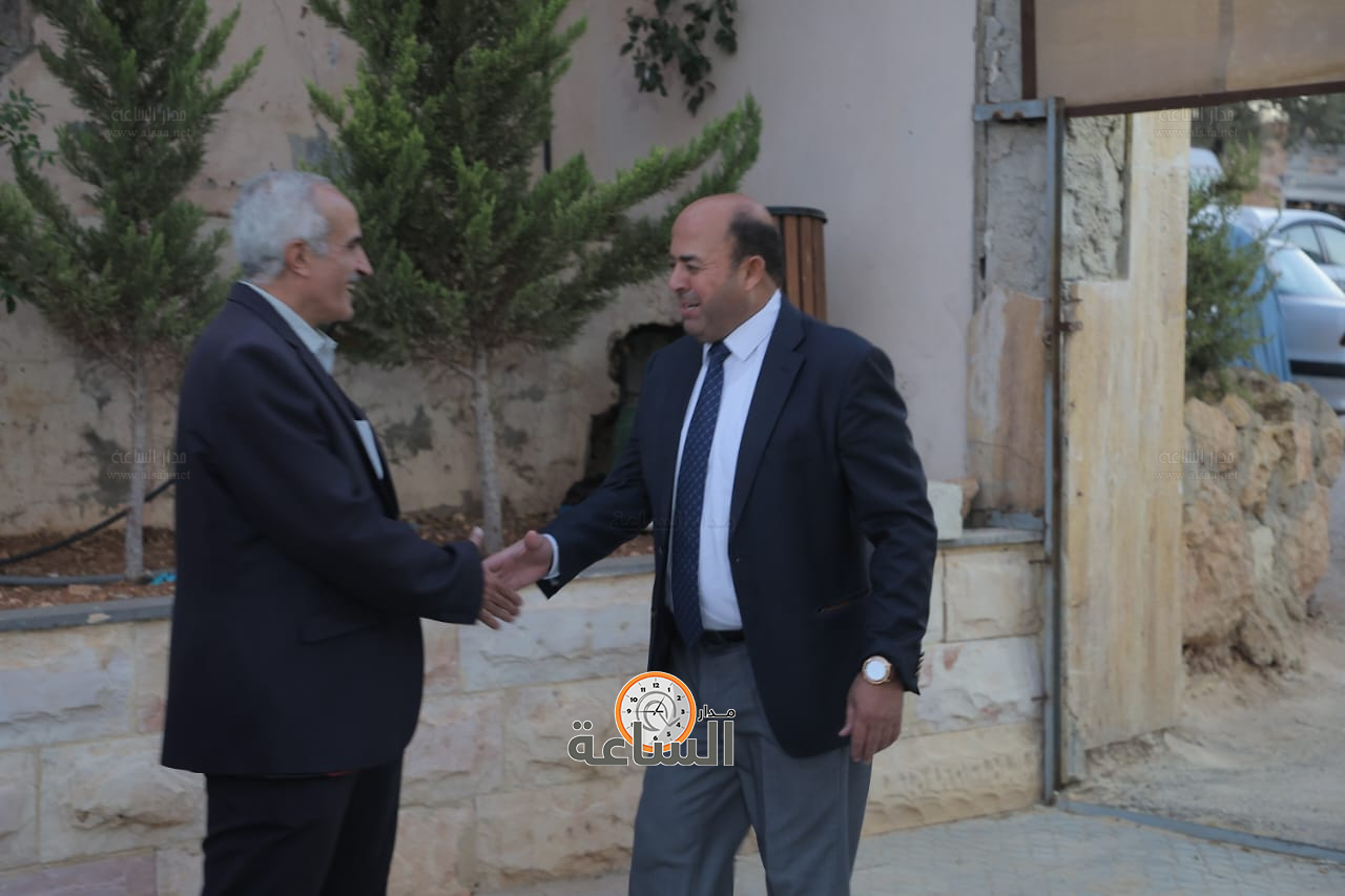 Madar Al-Saa Images 0.38254243705895286