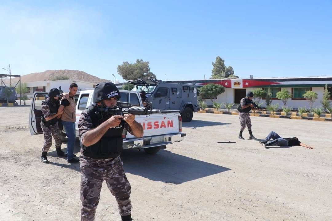 Madar Al-Saa Images 0.155046906500793