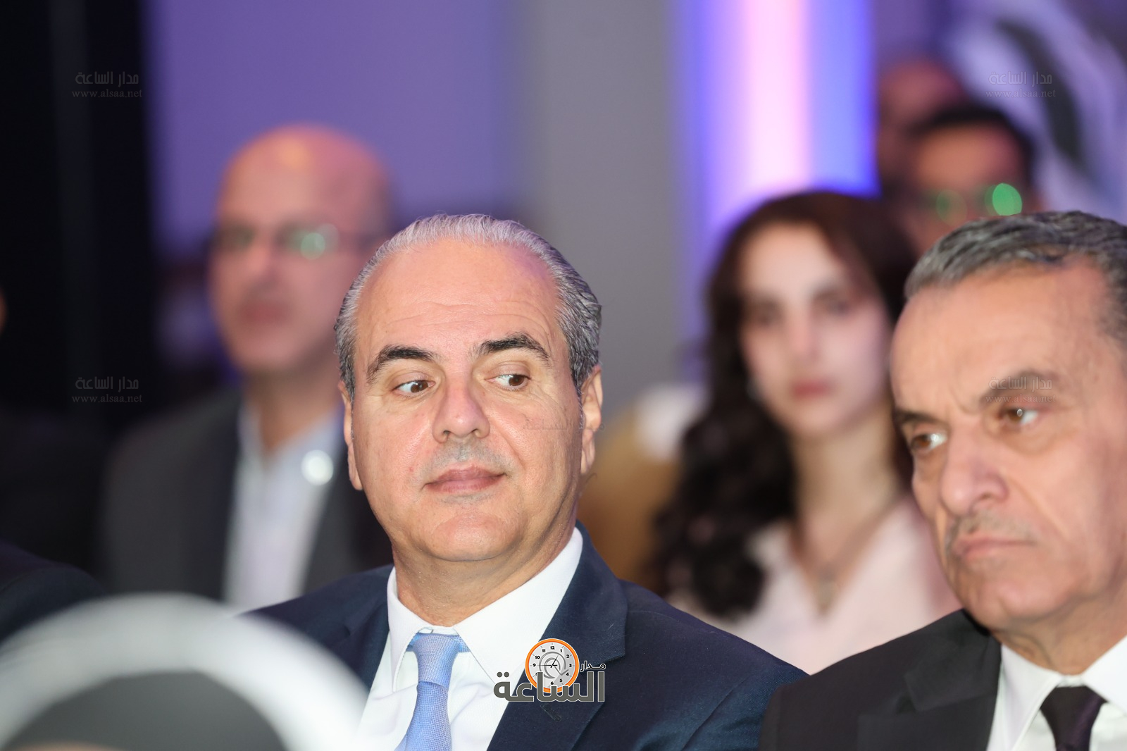 Madar Al-Saa Images 0.8863420377936095