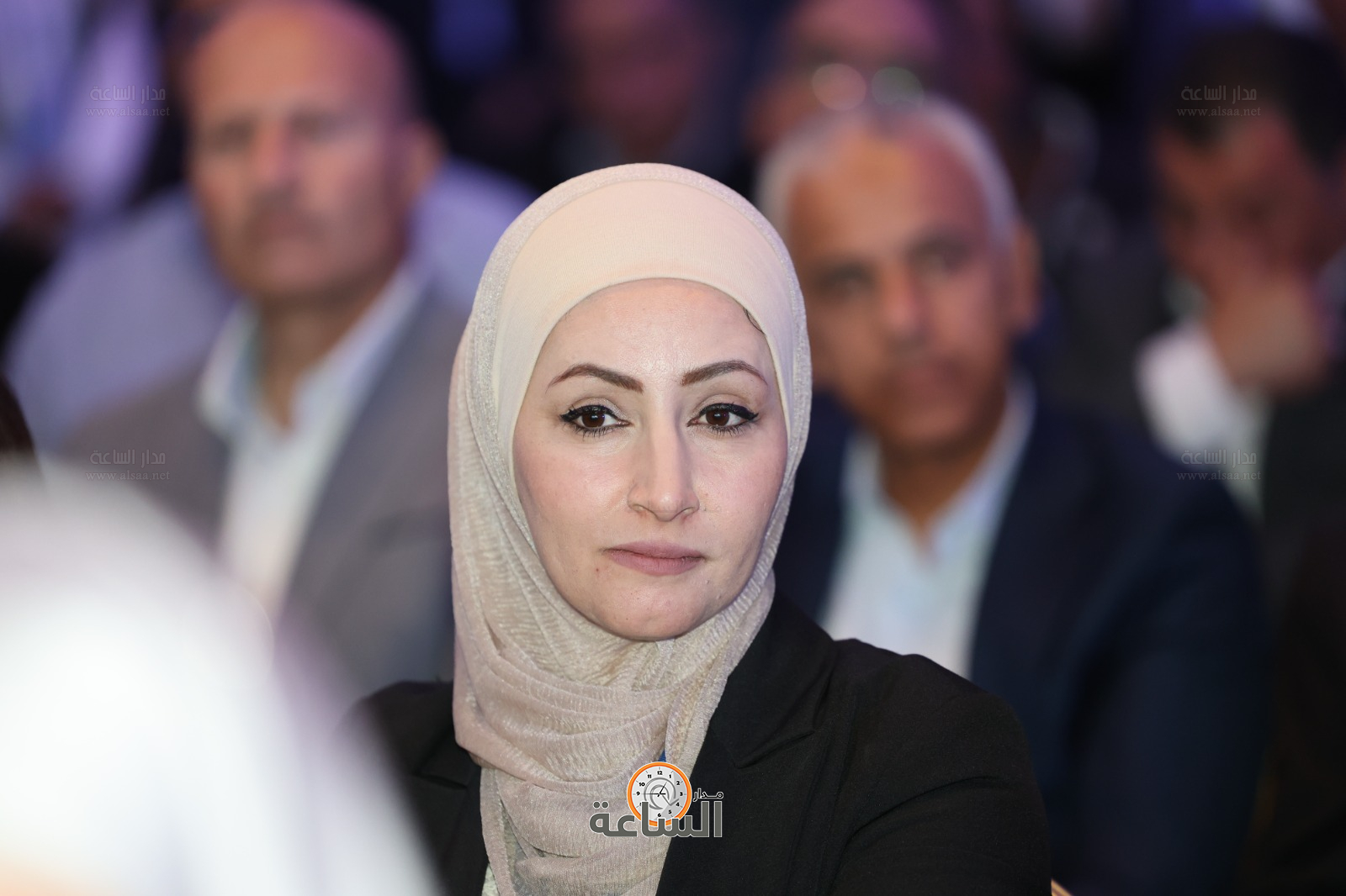 Madar Al-Saa Images 0.18240097386870857