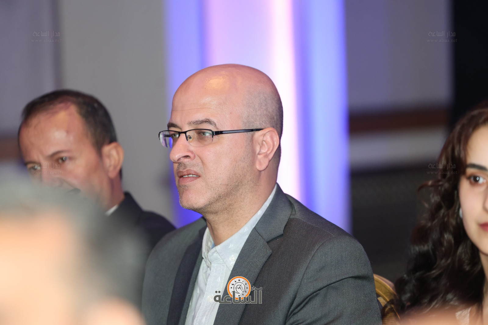 Madar Al-Saa Images 0.4354933379484579