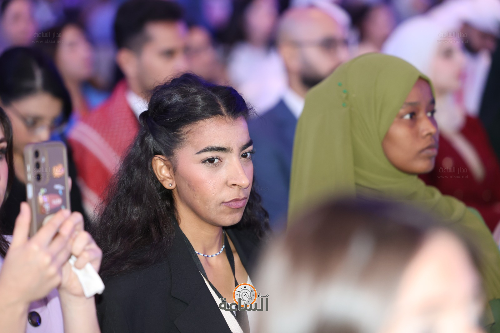 Madar Al-Saa Images 0.3190799619152015