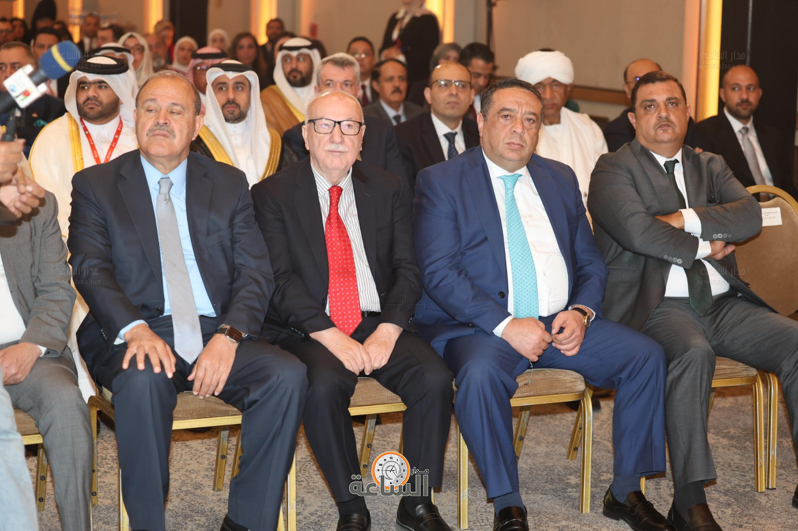 Madar Al-Saa Images 0.7325800478370704