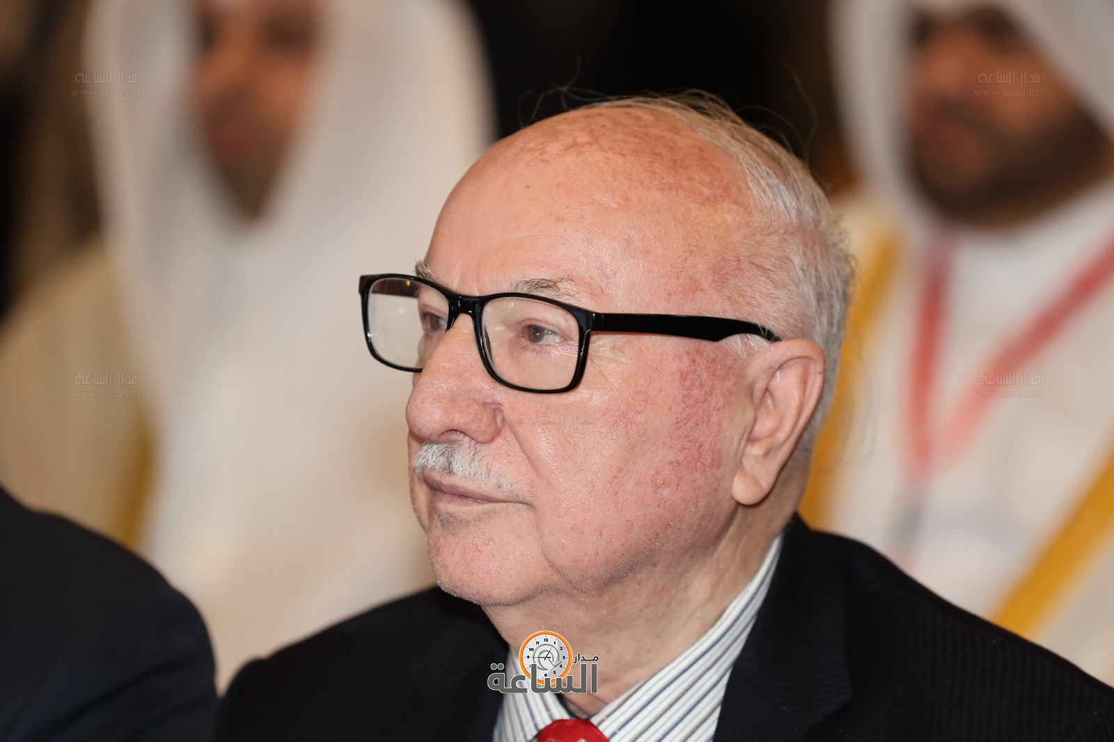 Madar Al-Saa Images 0.5294168811651634