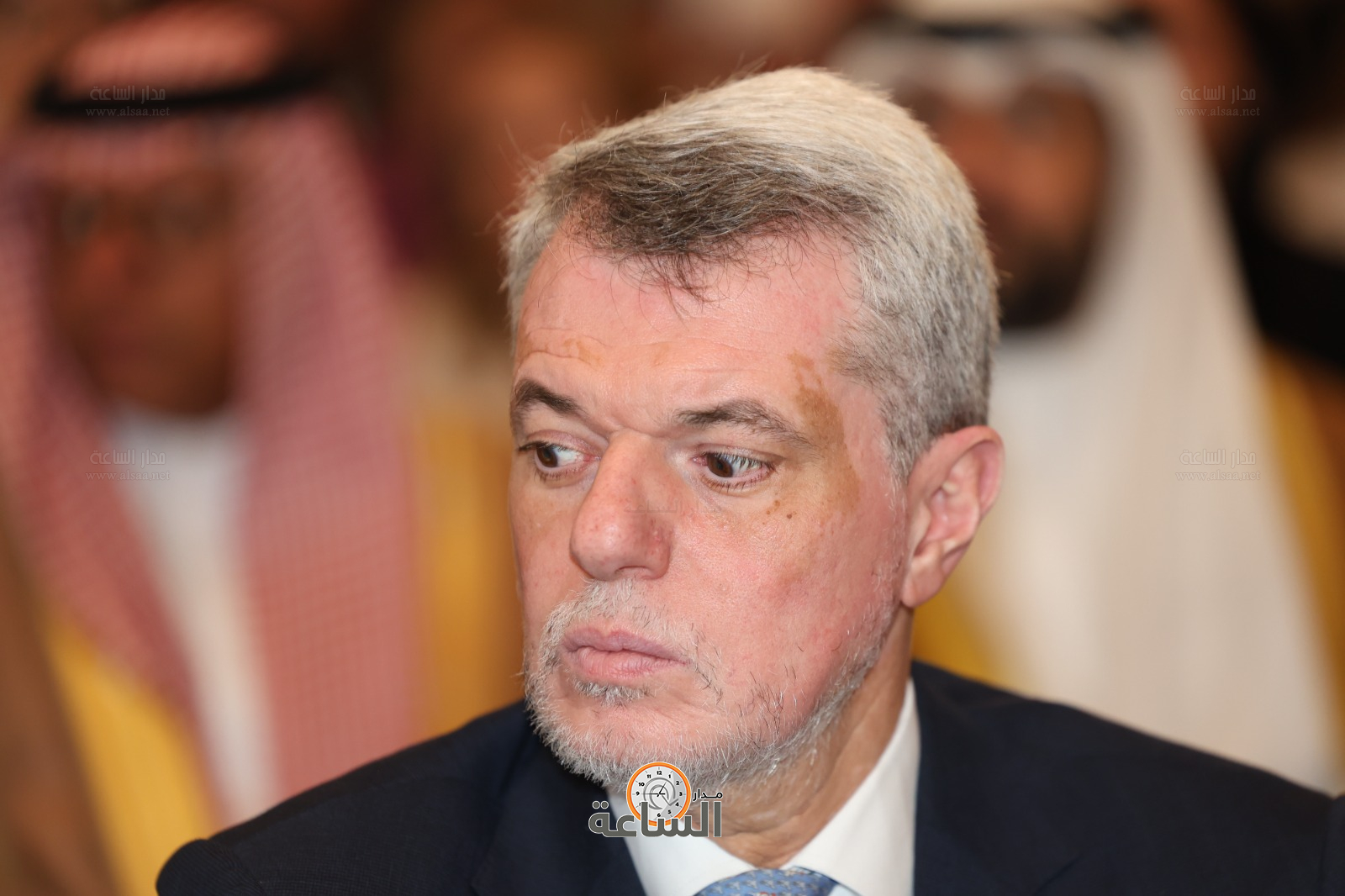 Madar Al-Saa Images 0.3767006933263659