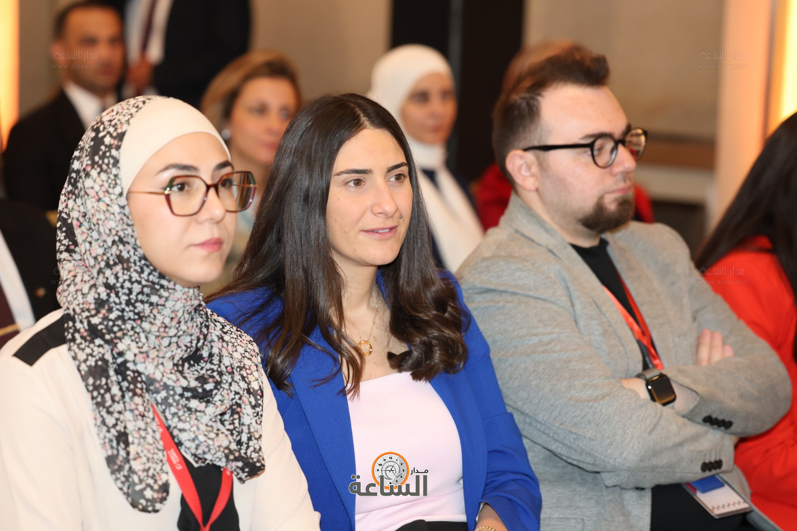 Madar Al-Saa Images 0.33449427882823946