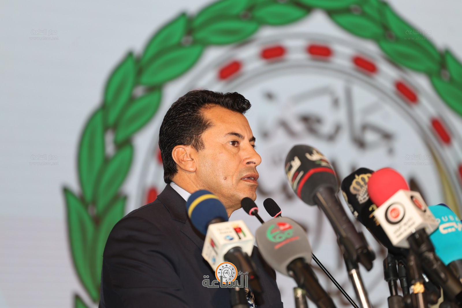 Madar Al-Saa Images 0.7161810824260381