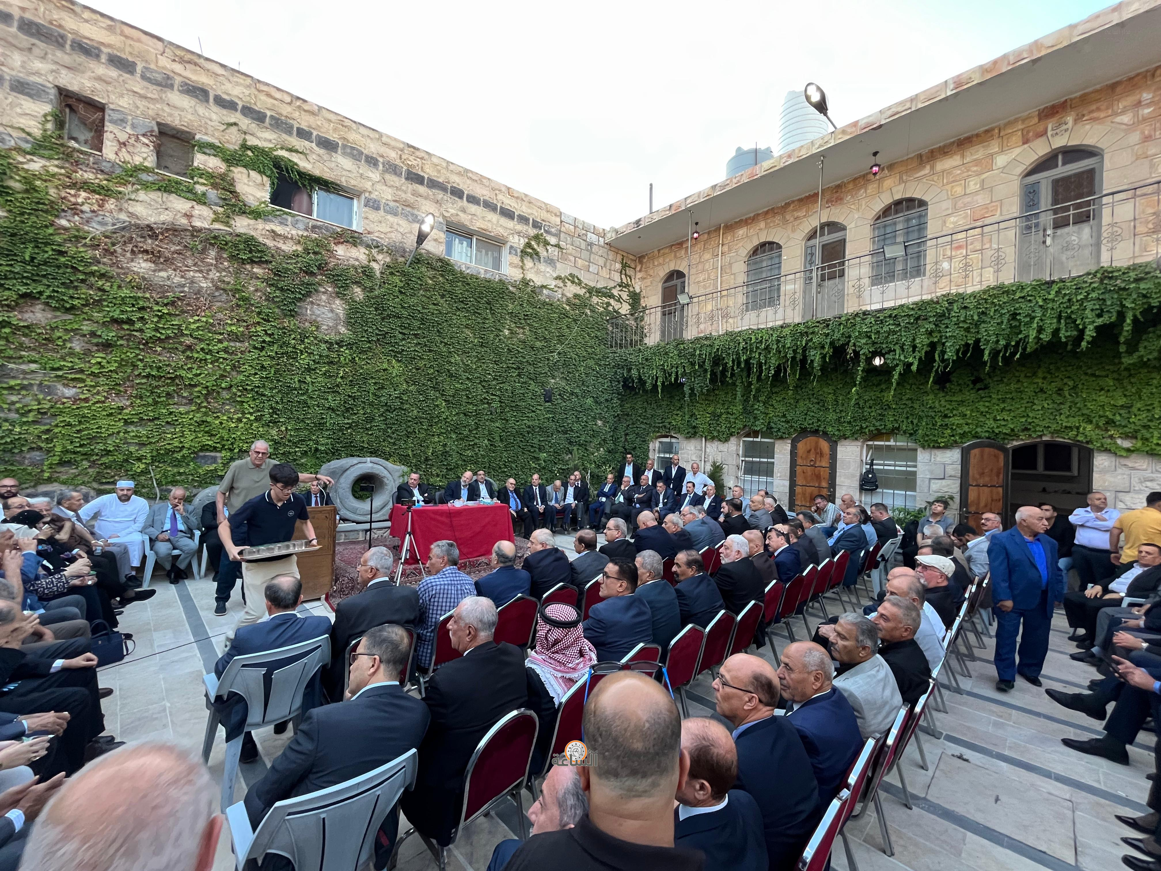 Madar Al-Saa Images 0.7771445961025436