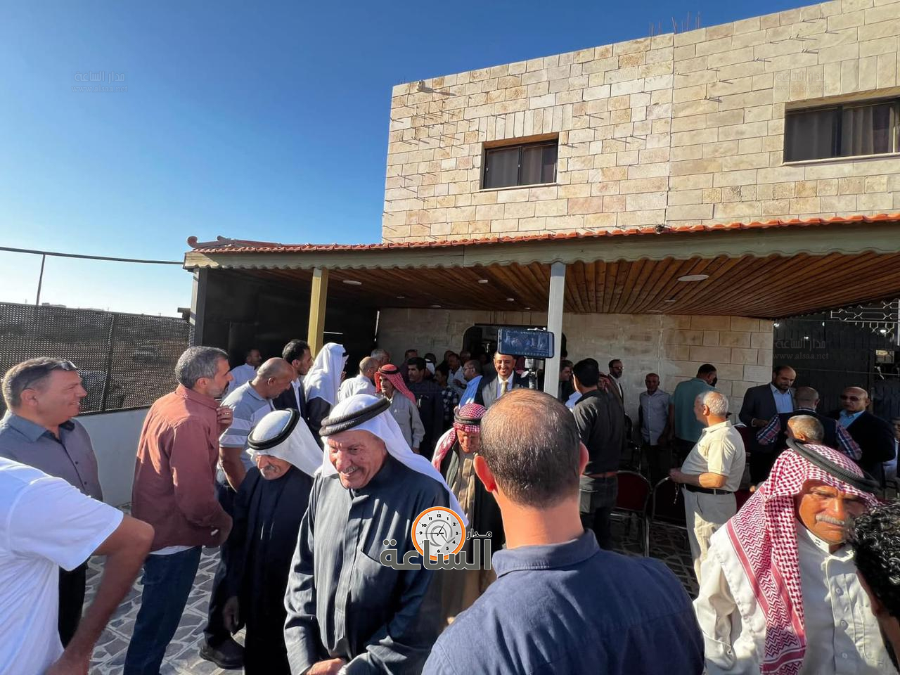 Madar Al-Saa Images 0.884681149836869