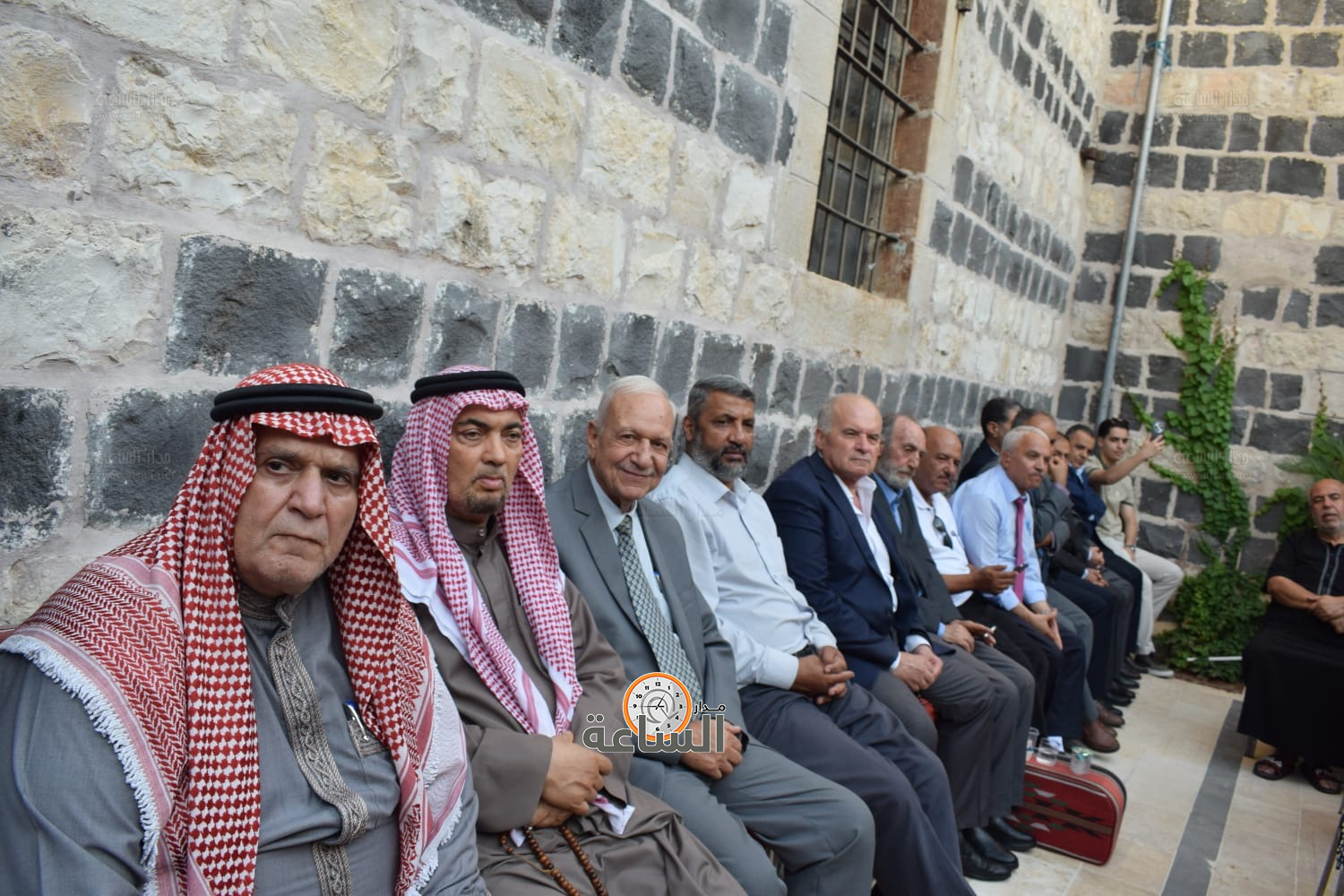 Madar Al-Saa Images 0.8254113836181813