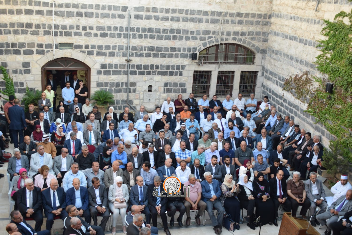 Madar Al-Saa Images 0.27058214444656215