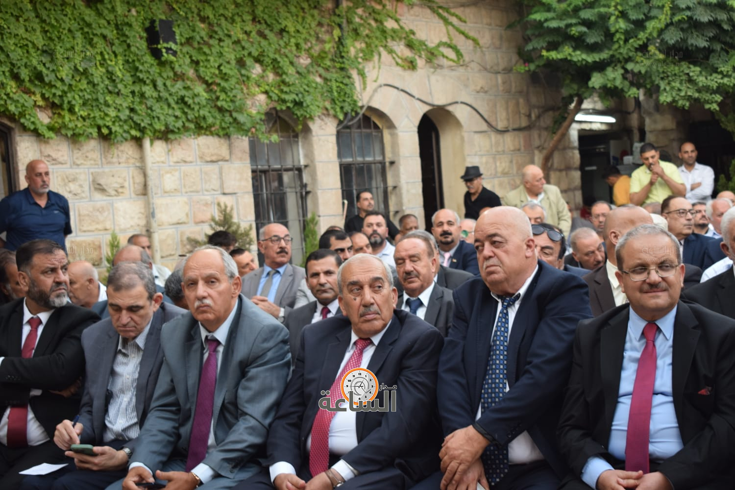 Madar Al-Saa Images 0.8608465552228489